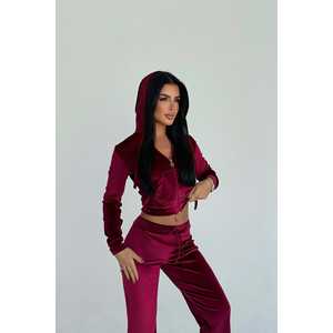 Ensemble de bureau 2 pièces en velours Lady's Bethany, blazer rouge cerise et short au-dessus du genou, coupe ample pour l'automne et l'hiver - Product Image 1