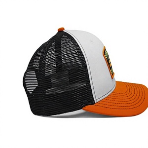 Casquette de camionneur pour adulte à 5 panneaux avec logo tissé réglable et dos en maille, idéale pour les activités décontractées en extérieur, la pêche et le cyclisme, fabriquée dans une usine au Vietnam - Product Image 3