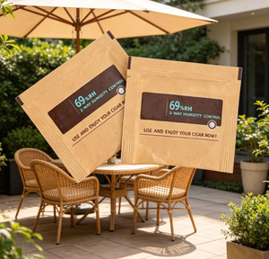 Ensemble de kit de démarrage Humidor: Saison a Wood Humidor Plus Maintenir l'humidité avec contrôle de l'humidité à 2 voies - Product Image 1