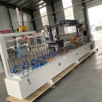 Machine de laminage PVC pour panneaux de porte en PVC, MDF, WPC, machine d'enveloppement de profilés à chaud PUR 300/600/800/1200mm