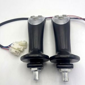 Palanca de control eléctrico Xinyuan 65/75 para grúa con función de apagado automático, una manija, material plástico - Product Image 1