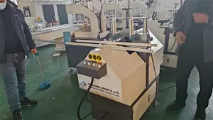 2024 nuevo diseño Ventana Acristalamiento Sierra de cuentas V máquina de corte de muesca PVC montante V Máquina de corte