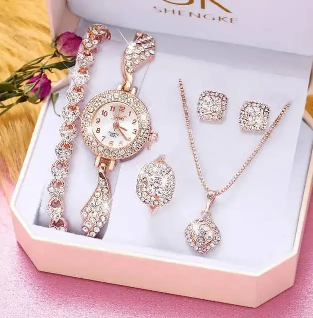 Mode Luxus Voll kristall 5 Stück Uhren set Diamant Halskette Ohrringe Set Schmuck für Frauen Geschenk