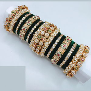 Bracelets de mariée élégants en velours Kundan et perles Bracelets de perles exquis pour les mariages Bijoux de qualité supérieure pour femmes - Product Image 2