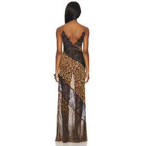 Robe longue de soirée ajustée à bretelles, imprimé léopard patchwork, col en V profond, design asymétrique avec superposition transparente - Product Image 4