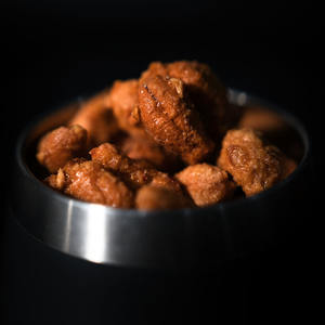 Noix de cajou épicées au chili et à l'ail du Cambodge avec du sel, qualité supérieure W450, 100% naturelles, avec personnalisation OEM / ODM - Product Image 4