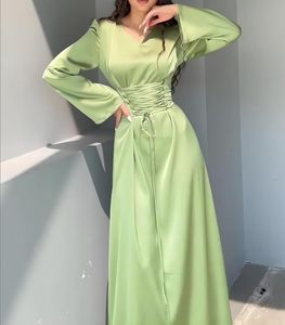 Großhandel V-Ausschnitt Elegante Abendkleider Langarm Satin Ballkleid Formelles Partykleid für Damen - Product Image 2