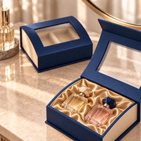 Boîte à parfum de luxe sur mesure en forme de livre avec fenêtre transparente, matériaux recyclés, insert doublé d'éponge pour l'affichage haut de gamme en vente au détail
