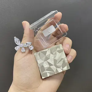 नई सुंदर लक्जरी हीरे क्रिस्टल निजी आंखों के छायाएं पैलेट कस्टम खाली मेकअप पैकेजिंग प्लास्टिक वर्ग एकल आँख छाया मामले
