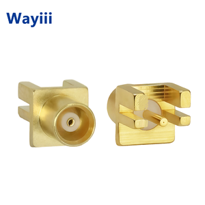 שקע PCB ישר מדגם Wayii MCX-KHD, מחבר קואקסיאלי RF 50 6GHz, חיבור דרך חור (THD), ציפוי זהב במרכז המחבר - Product Image 1