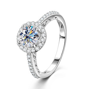Anillos de compromiso de moissanita Toderi con certificación GRA, VVS1, color D, talla 1ct, elegantes, con halo oculto, diseño de engaste de púas en oro laminado de 14K - Product Image 1
