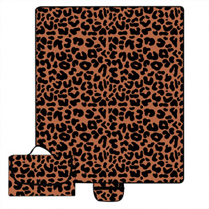 Nouvel arrivage <span class=keywords><strong>de</strong></span> <span class=keywords><strong>tapis</strong></span> <span class=keywords><strong>de</strong></span> pique-nique en plein air pour printemps et été <span class=keywords><strong>tapis</strong></span> <span class=keywords><strong>de</strong></span> pique-nique imperméable en tissu Oxford pour camping et excursion articles <span class=keywords><strong>de</strong></span> plein air - Product Image 6