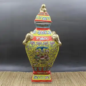 Vaso in ceramica da collezione in porcellana vaso per tempio cinese della dinastia Qing fatto a mano Famille barattolo di zenzero in ceramica rosa