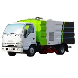 1台suzu日本发动机120HP 4x2转向清洁汽车清扫车骑在道路上吸气泵清洁车街道扫帚机