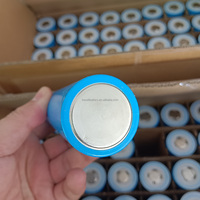 38121 Batterie LIFEPO4 3.2v 15Ah Cellule cylindrique LFP Batterie rechargeable Grade A 15Ah Cellule 30A Courant de décharge