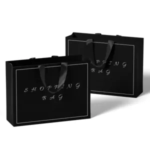 Commercio all'ingrosso di lusso nero rosa scarpe da imballaggio sacchetti di carta stampati Logo personalizzato Shopping regalo gioielli regalo Packaging