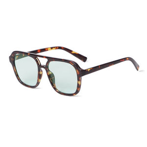 Gafas de Sol de gran tamaño de diseñador, gafas de sol de moda para hombre y mujer, monturas de gafas de piloto con remaches Vintage, protección UV - Product Image 6