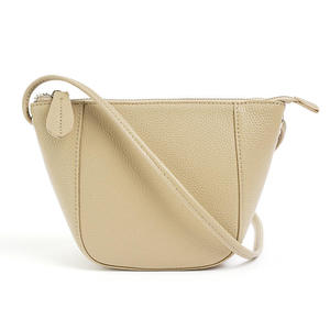 กระเป๋าสะพายข้าง AndoBag สำหรับผู้หญิง แฟชั่นลำลอง หนังวัวแท้ กระเป๋าใส่โทรศัพท์ขนาดเล็ก รุ่น 321 - Product Image 6