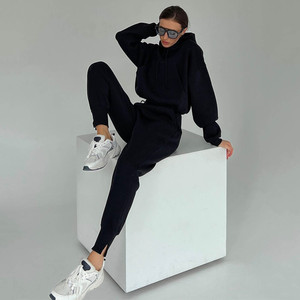 Survêtements pour femmes avec logo personnalisé deux pièces surdimensionné vierge éponge français imprimé surdimensionné sweat à capuche pour femmes ensemble survêtement - Product Image 1