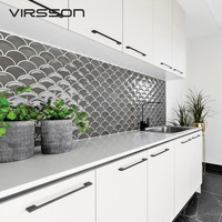Ensemble complet d'armoires de cuisine blanches, meubles de cuisine modernes, ensembles de modèles pour villa