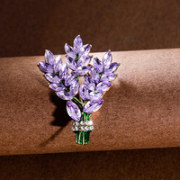 Bros buket bunga Lavender elegan Aksesori gaun malam setelan wanita Pin bros Lavender kristal berlian imitasi ungu