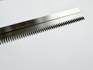 自動包装機用高耐久カスタム鋸歯状ナイフ |   OEM歯付きブレードサプライヤー - Product Image 2