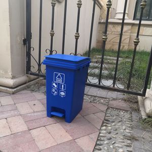 20L Outdoor Classified Waste <b>Bin</b> for Sanitation, Commercial Use, Large Capacity, Wheeled, <b>Lid</b>-equipped, Suitable for - Product Image 4