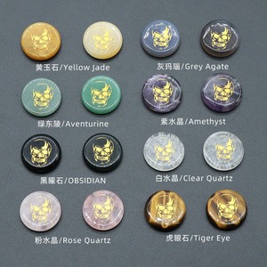 25Mm Đá Vòng Tấm Khắc <span class=keywords><strong>Skull</strong></span> Vàng Màu Tinh Thể Tự Nhiên Đá Agate Đá Khắc <span class=keywords><strong>Skull</strong></span> Cho Bàn Trang Trí Nội Thất Palm Lo Lắng Đá - Product Image 2