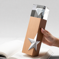 Trophées de compétition pour enfants en bois massif durable, gravés en forme d'étoile à cinq branches, imprimés UV, sur mesure, souvenirs de remise de diplôme, nouveauté
