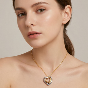 Collar de Clavícula Moderno de Alta Gama con Doble Corazón Entrecruzado en Dos Tonos Brillantes, de Acero Inoxidable de Alta Calidad - Product Image 4
