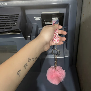 Niedriger Preis Acryl Card Puller Schlüssel bund Hersteller Benutzer definierte Kunststoff Frauen Kreditkarte Grabber für lange Nägel - Product Image 6