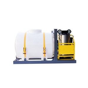 Idropulitrice ad <span class=keywords><strong>Acqua</strong></span> Calda con Motore a Benzina da 13 HP/250 bar/4000 psi, con Serbatoio dell'<span class=keywords><strong>Acqua</strong></span> da 850 L - Product Image 2