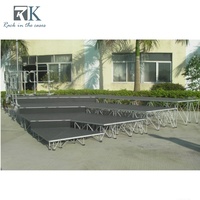 Scène de chorale portable en aluminium pour spectacle scolaire, événement ou spectacle de chorale