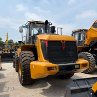 Mesin Baru 24300kg Berat Mesin 3.0-7.0m³ Kapasitas Bucket 210 kW Bertenaga Diesel Penggerak Gigi Momen Beban Tinggi Roda Depan