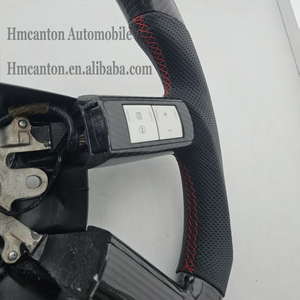 พวงมาลัยหนังแท้แบบเจาะรูคาร์บอนไฟเบอร์สำหรับรถยนต์ Chrysler 300C - Product Image 3