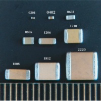 Condensateurs céramiques SMD 0603 0805 1206 1210 1812 2220 10nF 22F 47F 100F Tolerance 10% 35V 50V Composants électroniques