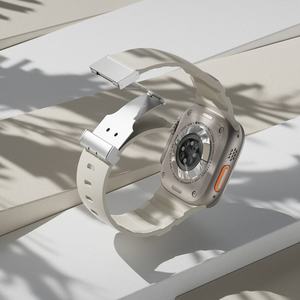 สายนาฬิกาซิลิโคนรุ่นใหม่สำหรับ Apple Watch S10 11 46 มม. Ultra 49 มม. SE 44 มม. พร้อมตัวล็อคแม่เหล็กแบบถอดเร็ว - Product Image 5