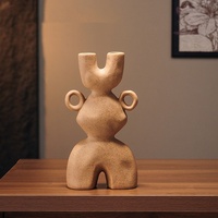 Vase en céramique givré géométrique unique pour la décoration de la cave à vin, objet d'art, présentoir