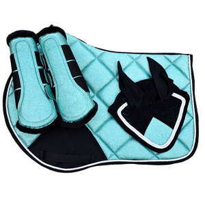 Ensemble d'équipement d'équitation léger OEM : tapis de selle, bonnet anti-mouches, brosses et protège-tibias pour la compétition et l'entraînement quotidien - Product Image 1