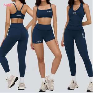 Ensemble de sport d'été 2026 pour femmes grandes tailles, couleur unie, comprenant soutien-gorge de sport, short et leggings en nylon/spandex, taille élastique, respirant, avec logo frontal - Product Image 1