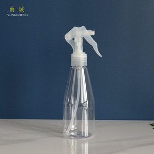 Bouteille pulvérisatrice transparente de 200 ml avec pompe manuelle en plastique PET pour l'arrosage des plantes de jardin et la distribution d'alcool - Product Image 2