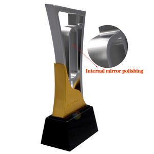 अनुकूलित धातु एल्यूमीनियम फुटबॉल क्लब नवीनता ट्रॉफी पदक और कस्टम ट्रॉफी - Product Image 5