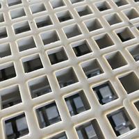 Grille en PRV haute résistance 38x38x25mm durable, très résistante à la corrosion chimique, modèle Yulong YL-FG pour le traitement des eaux usées