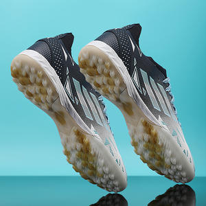 Chaussures de football à crampons longs FG/AG pour hommes - Antidérapantes, super adhérence, chaussures de football d'entraînement pour enfants - Product Image 4