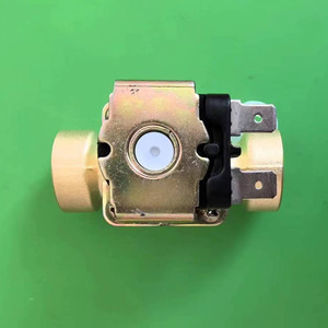 Vanne solénoïde en cuivre pur à filetage interne de 1/2 pouce avec vanne de contrôle d'entrée/sortie - Product Image 5