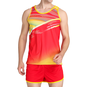 Corre con confianza en este traje de correr de poliéster de secado rápido completo con forro de secado rápido disponible como conjunto de dos piezas - Product Image 5