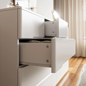 Cómoda Moderna de Lujo con 10 Cajones en Blanco Brillante para Dormitorio - Product Image 3
