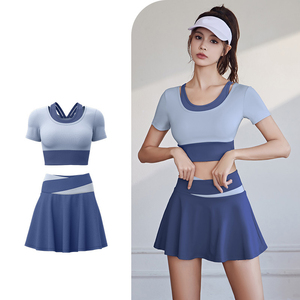 LOGO personnalisé vêtements d'entraînement pour femmes grande taille vêtements de sport 2 pièces de fitness t-shirt et jupe de tennis ensemble de yoga - Product Image 4