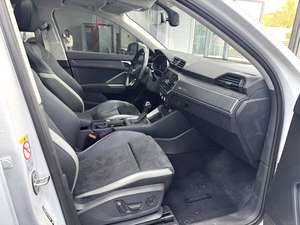 <span class=keywords><strong>Audi</strong></span> Q3 2023 1.4TFSI Turbo, Guida a Sinistra, Sedili in Pelle, Cambio Automatico, Tetto Panoramico, Sedili Elettrici e Illuminazione Ambientale, SUV Usato - Product Image 6