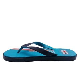 Nuevo Diseño de Moda, Chanclas Casuales para Hombre, Pantuflas Cómodas para Caminar, Logotipo de Marca Personalizado, Sandalias de Playa para Exteriores al por Mayor - Product Image 2